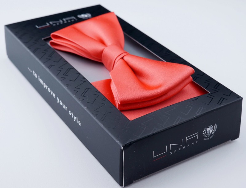 Schleife in lachsorange mit Tuch