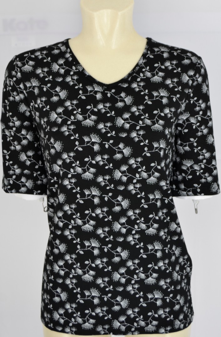 1/2 Arm T-Shirt in schwarz-weiß gemustert