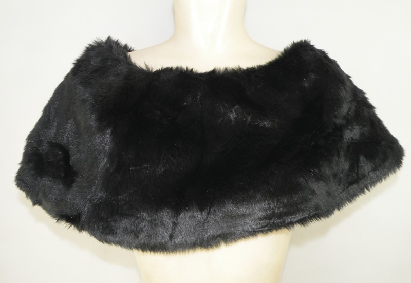 Bolero aus Webpelz in jet black