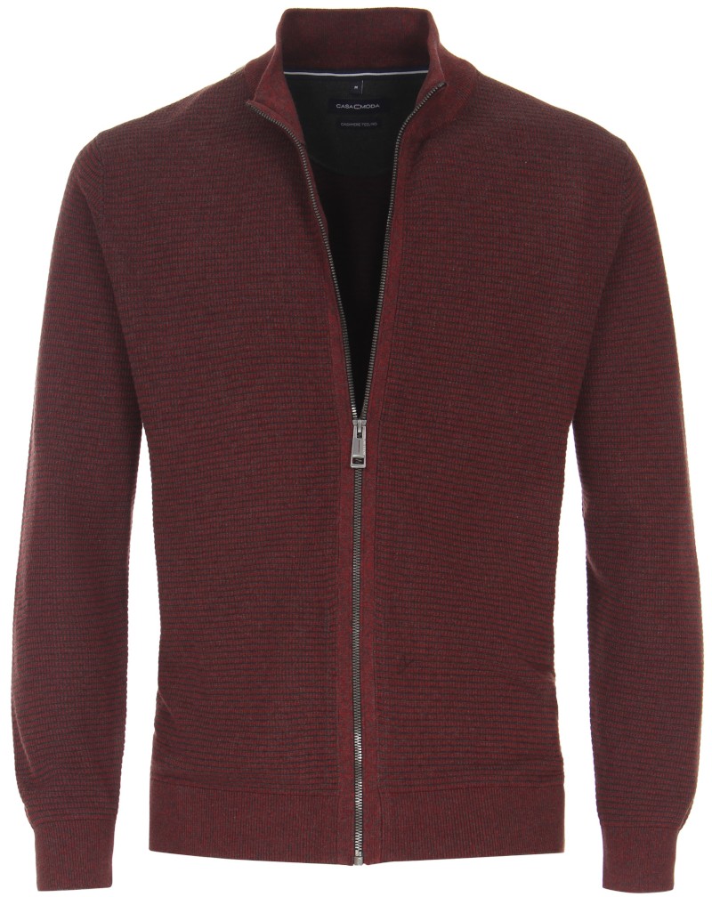 Strickjacke mit R-V in bordeaux