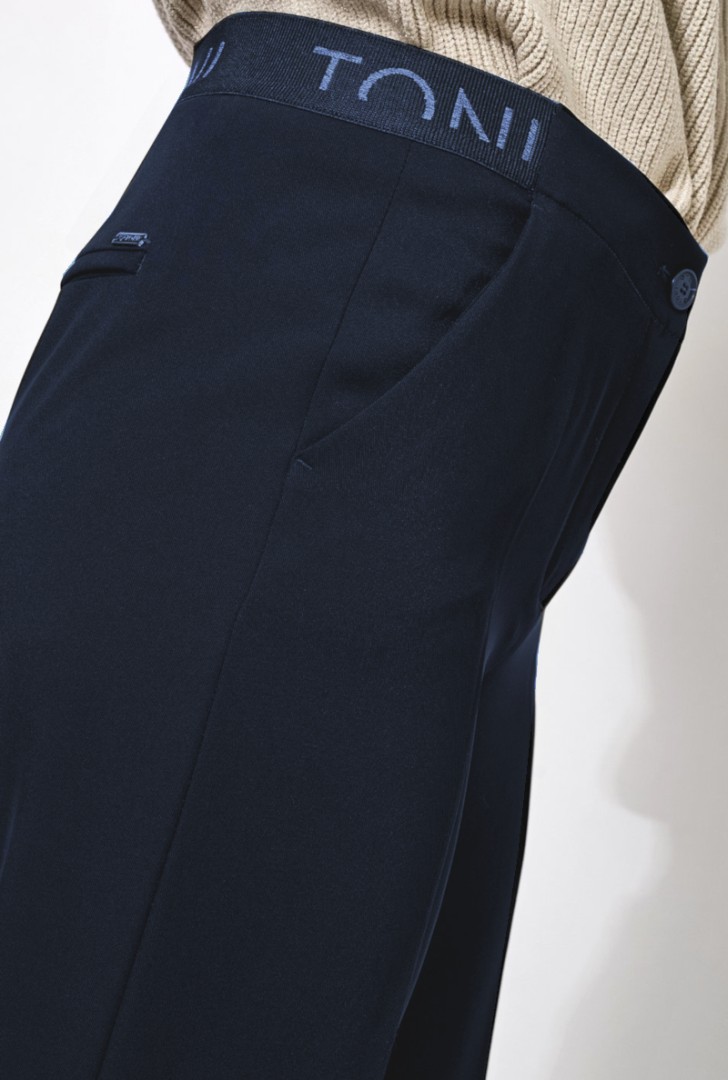 Leichte Stoffhose in marine blau