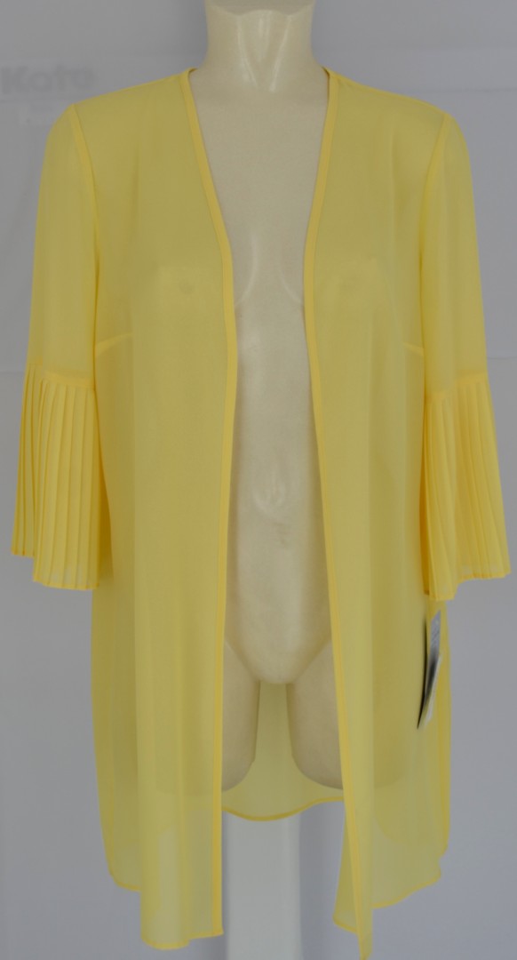 Blusenshirt in sunshine-yellow