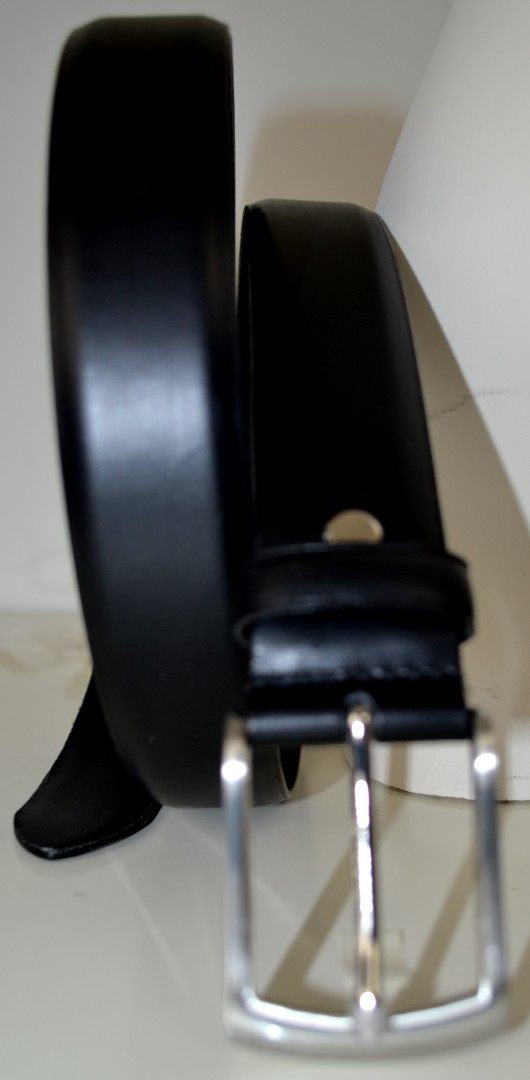 Herren Leder Gürtel in glatt schwarz